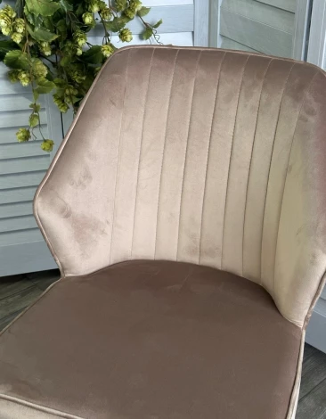 Стул M-City SEATTLE-V БЕЖЕВЫЙ #5, велюр / белый каркас