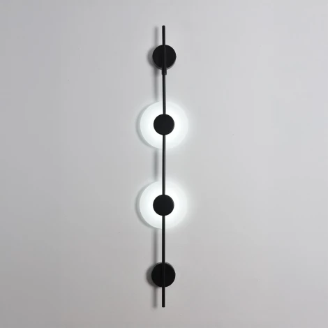 Настененый светильник Lumion Eca 8372/16WL черный/белый, металл/акрил LED 16W 3000/4000/6000K 220V