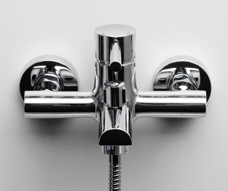 Смеситель Wasserkraft Main 4101 для ванны с душем