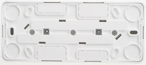 Розетка накладная тройная с заземлением и шторками (белый) Systeme Electric Etude PA16-012B