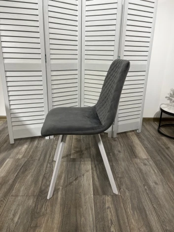 Обеденный стул M-City DAIQUIRI BLUVEL-14 GREY / белый каркас, велюр