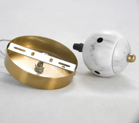 Подвесная люстра Lussole LSP-8412 (220V, на тросе, шарики, IP21)