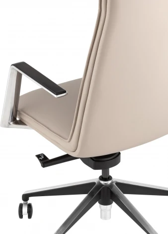 Кресло руководителя TopChairs Arrow светло-серый