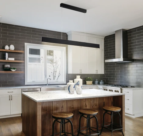 Подвесной линейный светильник Step 3000K 1x30Вт 120° LED Maytoni Technical P010PL-L30B (220V, на тросе)