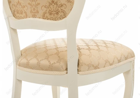 Деревянный стул Woodville Лауро патина золото / бежевый тесьма 11 371810