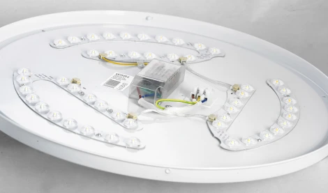 Потолочный светильник IP21 светодиодный с диммером и пультом регулировкой цветовой температуры, ночным режимом таймером Lussole LGO МУНlight LSP-8317 (220V)