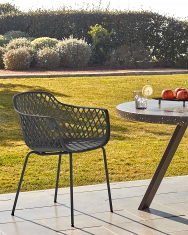 Обеденный стул La Forma (ex Julia Grup) Quinn (Серый,Черный/ Сталь,Пластик,Металл,Полипропилен)