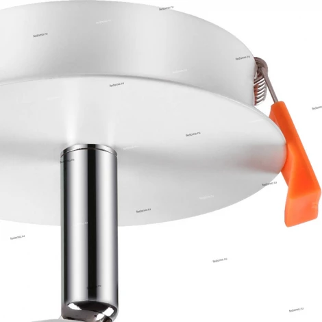 Встраиваемый точечный светильник Novotech Solo 357454