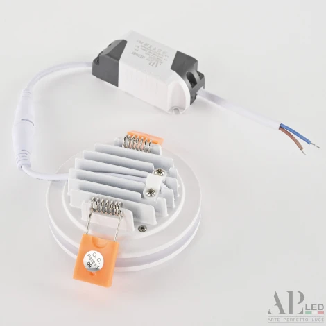 Точечный светильник встраиваемый APL LED Ingrid 3322.LD109R/7W/6K (220V, круглые, IP40)