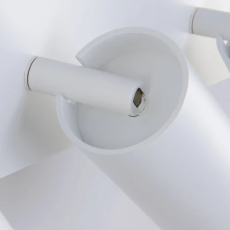 Спот Eurosvet Holly 20067/3 белый