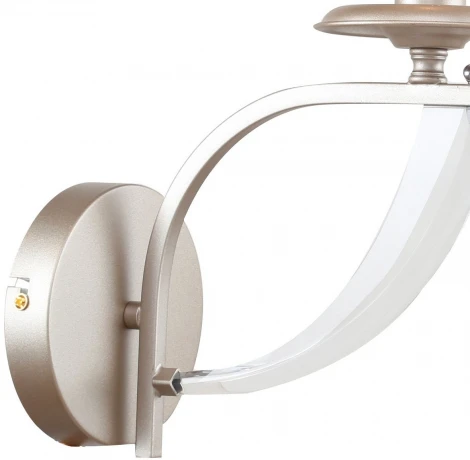 Бра Favourite Adamant 2770-1W (220V, свеча)