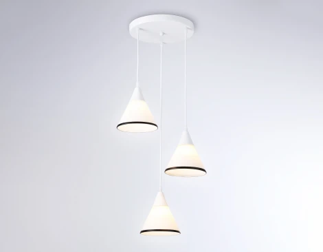 Подвесной светильник Ambrella Traditional TR3167 (220V, на проводе)