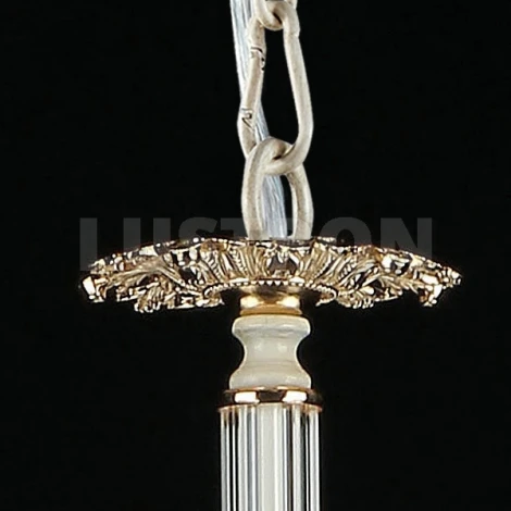 Подвесная люстра Maytoni Elegant 17 ARM180-03-W