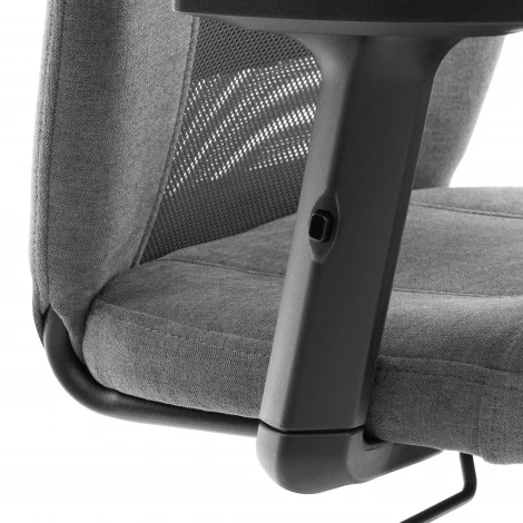 Кресло Tetchair AVIATOR PLT metalBL