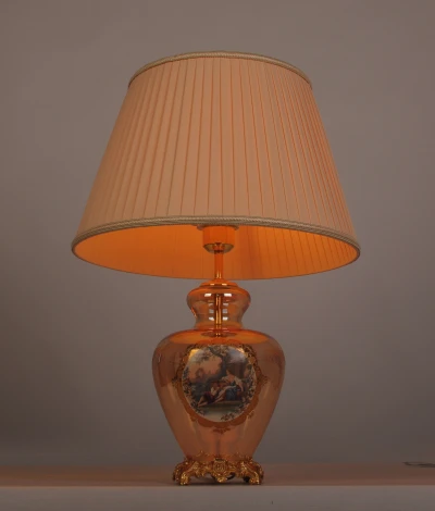 Интерьерная настольная лампа Abrasax Lilie TL.8102-1GO (220V, выключатель)