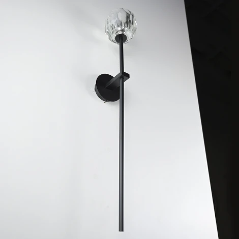 Бра Rh Boule De Cristal Long Sconce Brass By ImperiumLoft 44,305 73687-22 в форме шара