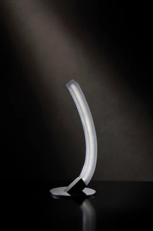 Интерьерная настольная лампа Mantra On 3563