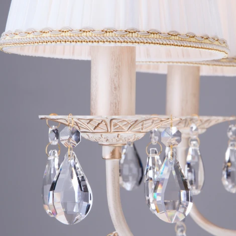 Подвесная люстра Eurosvet 3637 3637/7 белый с золотом / прозрачный хрусталь (220V, хрусталь Strotskis, на цепи)