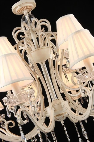 Подвесная люстра Maytoni Triumph ARM288-12-G