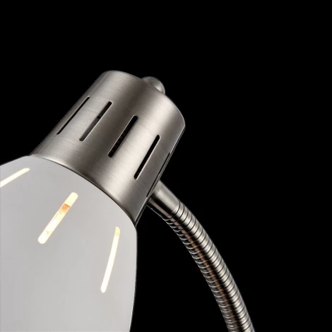 Офисная настольная лампа Freya Nina FR5151-TL-01-W