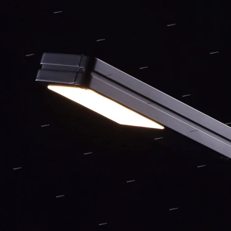 Интерьерная настольная лампа MW-Light Ракурс 631032001