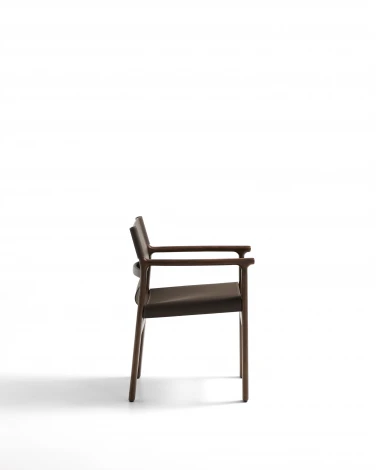Стул Jan из переработанной кожи темно-коричневого цвета и ясеня в ореховом цвете La Forma (ex Julia Grup) 301328