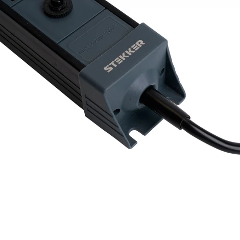 Сетевой фильтр 4-х местный с заземлением 1,8м. (черный) Stekker Techno 50156