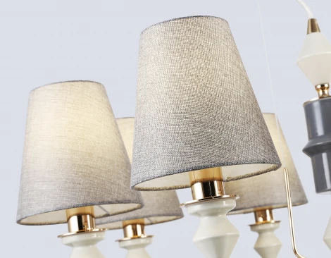 Подвесная люстра Ambrella High Light LH75403