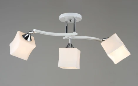 Потолочная люстра на штанге Мелодия Света 000060400