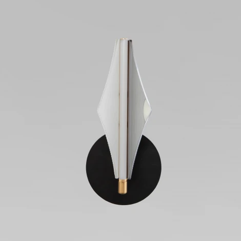 Бра Eurosvet Glare 303054 LED латунь