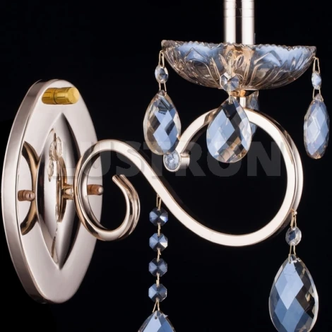 Бра Maytoni Elegant 50 ARM124-01-G