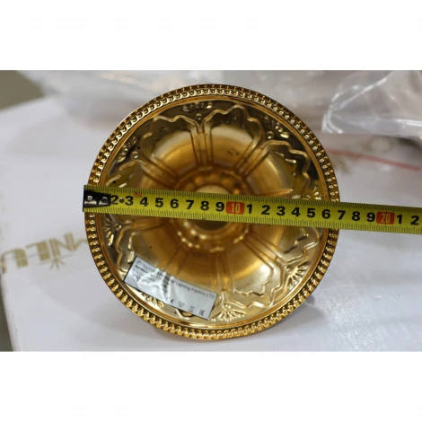 Подвесная люстра Omnilux Grosseto OML-77723-06 (220V, на цепи, подсвечник, свеча)