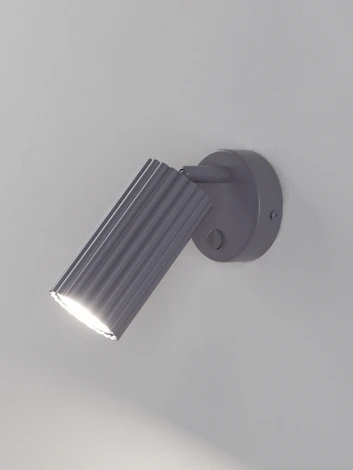 Спот с выключателем Moderli Cora V12146-1W