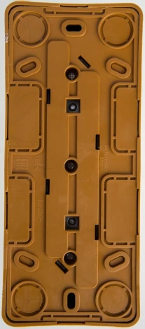 Розетка накладная тройная с заземлением и шторками (бук) Systeme Electric Etude PA16-012T