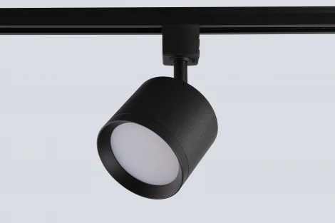 Трековый светильник однофазный 50W 220V Crystal Lux CLT 0.31 020 BK