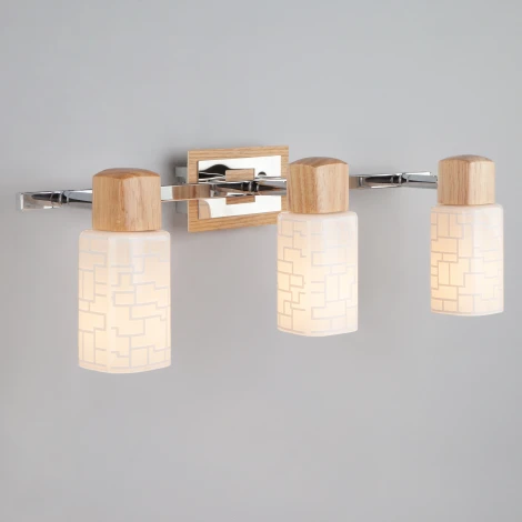 Спот Eurosvet 20029 20029/3 хром / светлое дерево