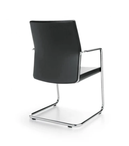 Кресло для посетителей MyTurn 21V Profim Натуральная кожа S-10