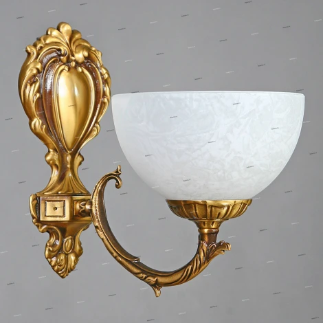 Бра Ambiente by Brizzi Seville, 1 плафон, бронза с белым