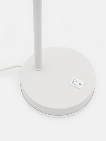 Настольная лампа для школьника Artstyle HT-705WRC (220V, выключатель)