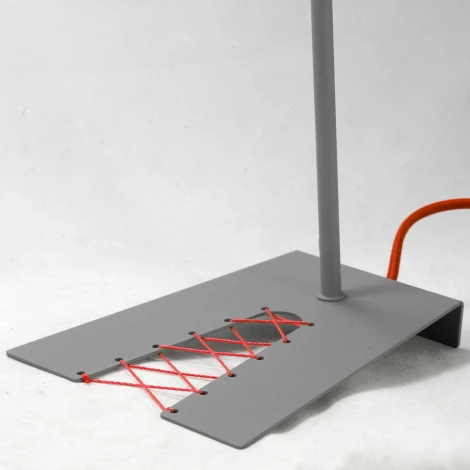 Интерьерная настольная лампа Lussole Loft Bethel LSP-0518