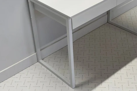 Стол Юниор Mebelson (ЛДСП,Металл/Светлое дерево,Белый) арт.SMU-01.2745