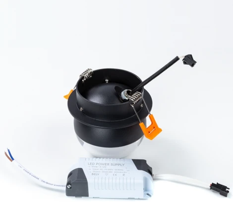 Встраиваемый точечный светильник Arte Lamp Deneb A7249PL-1BK