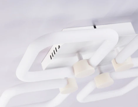 Потолочная люстра светодиодная с пультом Ambrella Original FA3819 (регулировка яркости, 220V)