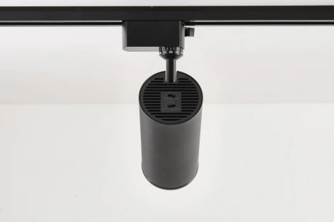 Трековый светильник однофазный светодиодный 30W 220V Crystal Lux CLT 0.31 021 BK 3CCT ZOOM