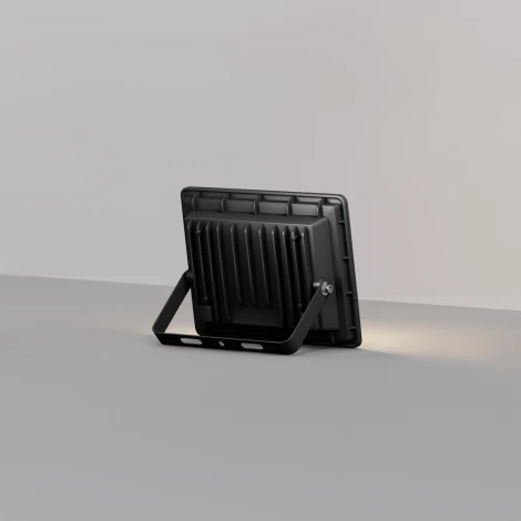 Прожектор уличный светодиодный Maytoni Flood FL001-L30B4K (220V, IP65)