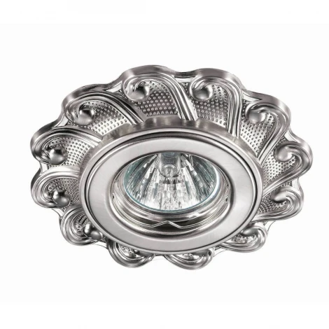 Встраиваемый точечный светильник Novotech Ligna 370265