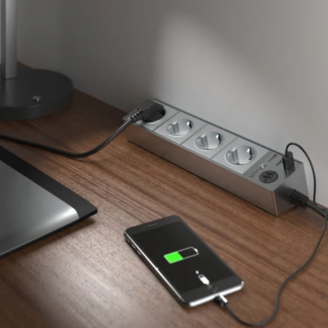 Розеточный блок 4-х местный + 3 USB серебряный/серебряный рифленый W6514945 (a051458)