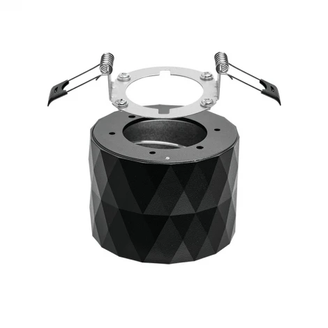 Точечный светильник накладной Wolta WSL-GX53/03BL под лампу GX53 Черный STELLA