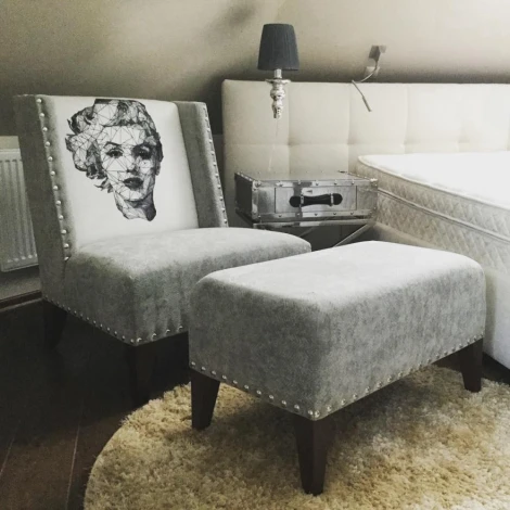 Кресло ICON by Josh Bryan