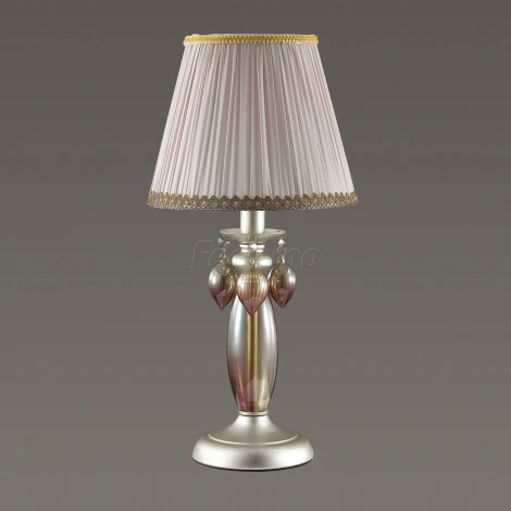 Интерьерная настольная лампа Odeon Light Persia 3925/1T